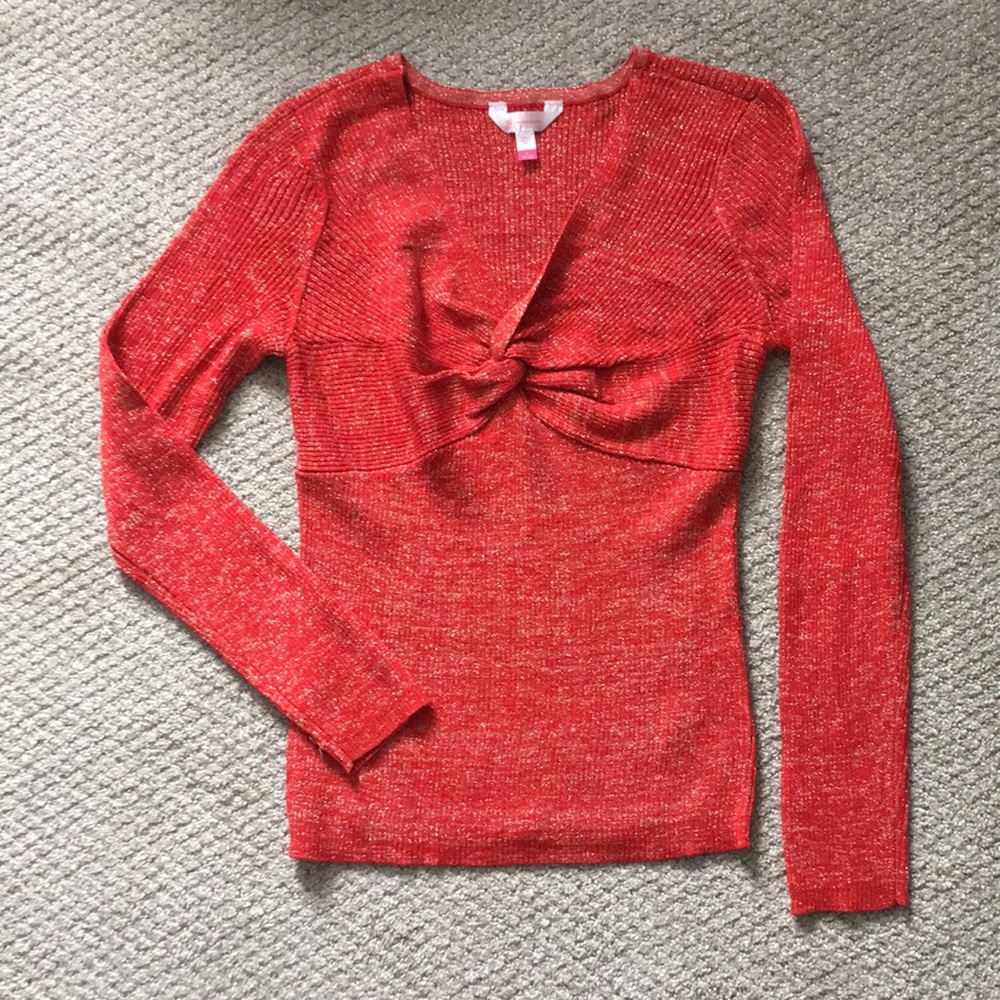 5/$15 No Boundaries Sparkly Red and Gold Twist Front Long Sleeve Top